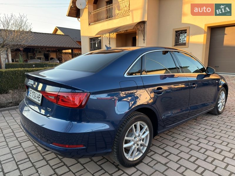 Седан Audi A3 2015 в Івано-Франківську