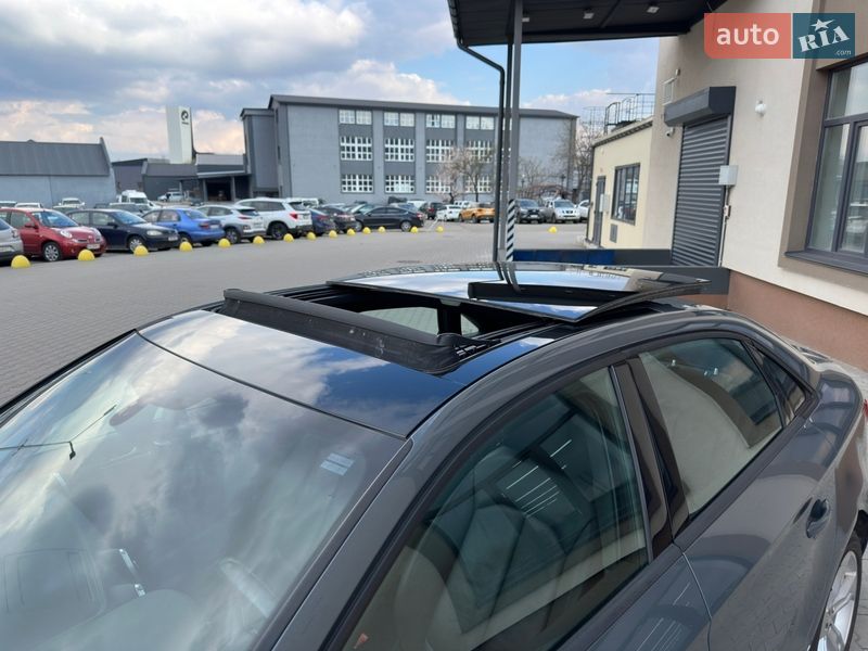 Седан Audi A3 2017 в Киеве