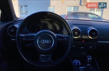 Седан Audi A3 2014 в Ивано-Франковске