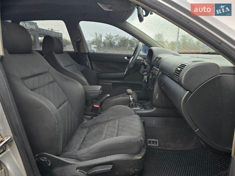 Хэтчбек Audi A3 2001 в Стрые