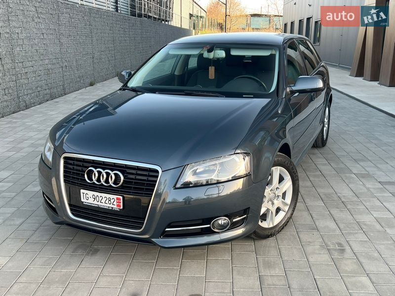 Хетчбек Audi A3 2011 в Луцьку