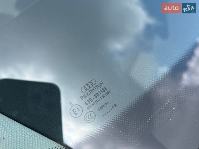 Седан Audi A3 2016 в Фастове