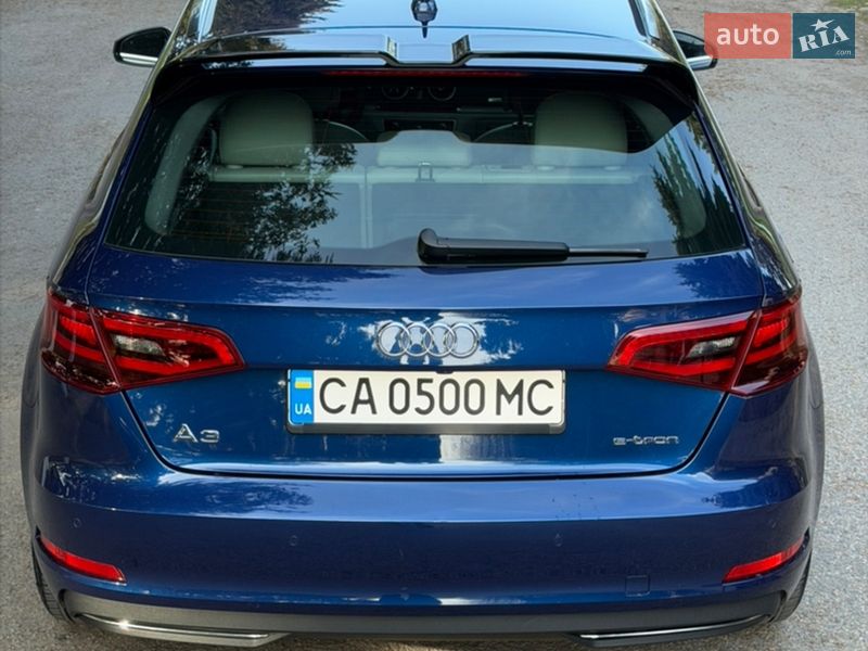 Хетчбек Audi A3 2015 в Умані
