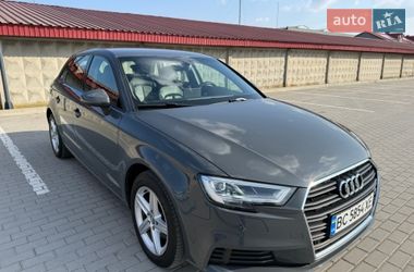 Хэтчбек Audi A3 2019 в Радехове
