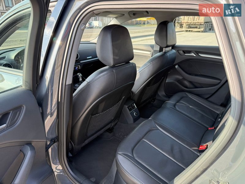 Хэтчбек Audi A3 2019 в Радехове