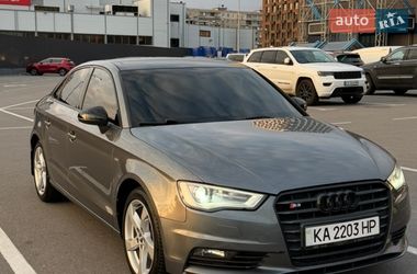 Седан Audi A3 2016 в Києві