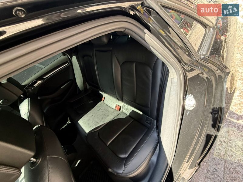 Седан Audi A3 2016 в Одессе