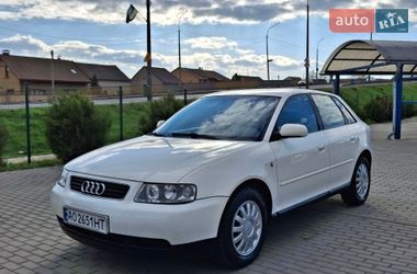 Хетчбек Audi A3 2000 в Мукачевому