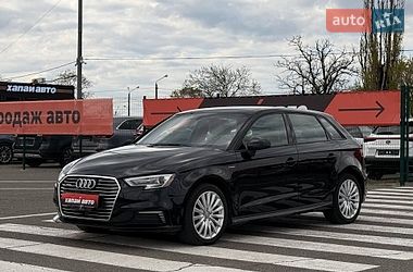 Хетчбек Audi A3 2017 в Одесі