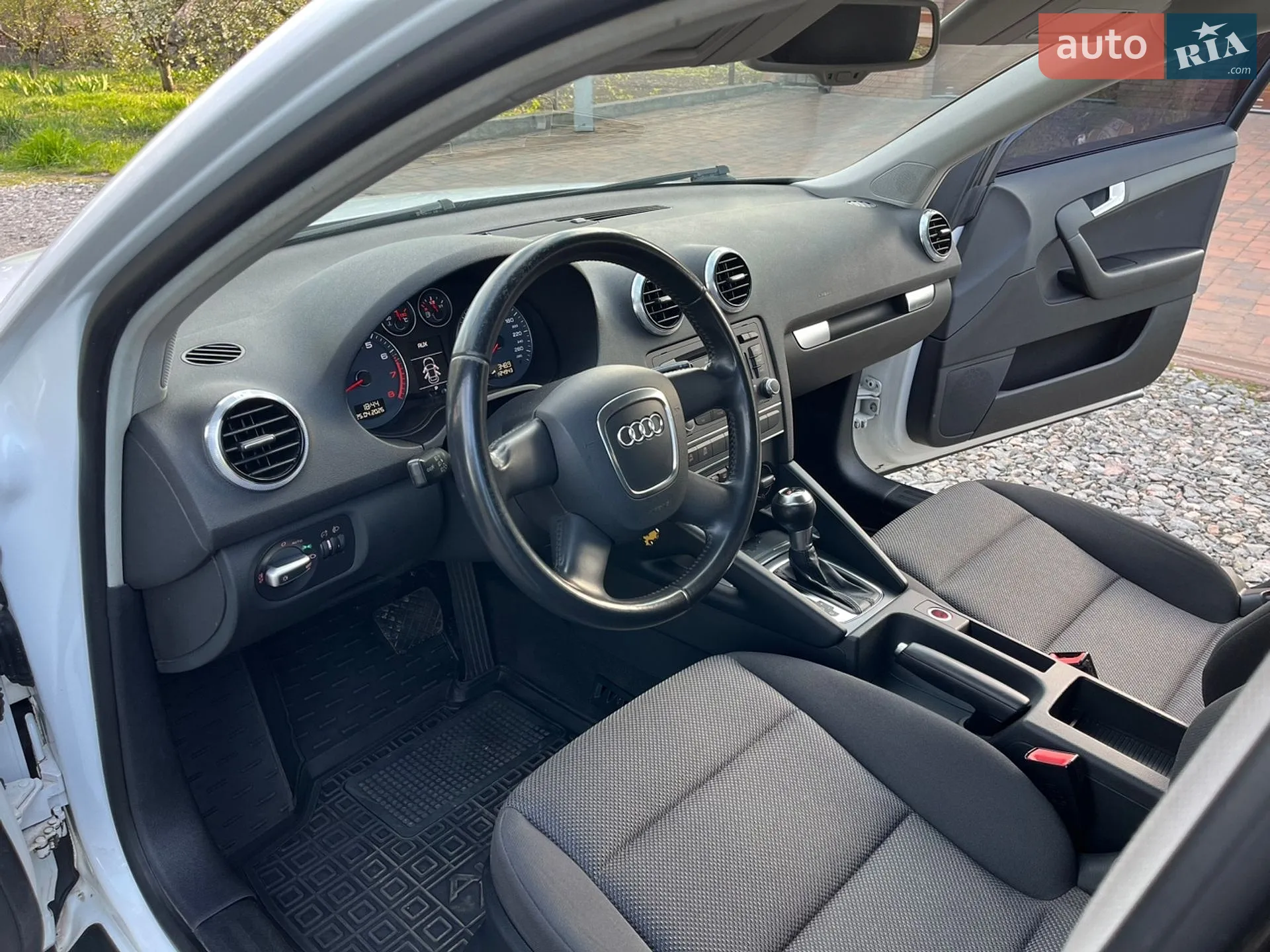 2012 Audi A3 - мініатюра 35