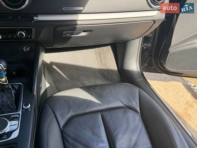 Хэтчбек Audi A3 2016 в Львове фото 20 Хэтчбек Audi A3 2016 в Львове