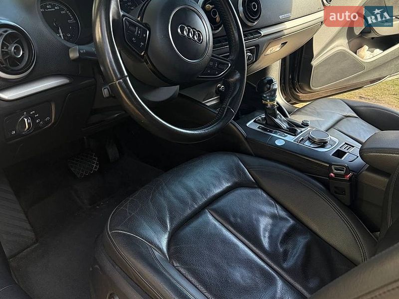 Хетчбек Audi A3 2016 в Львові