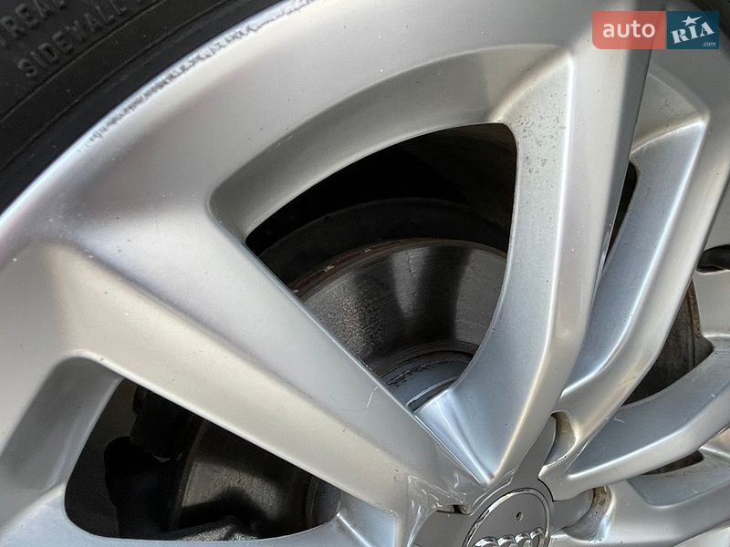 Седан Audi A3 2015 в Чернигове