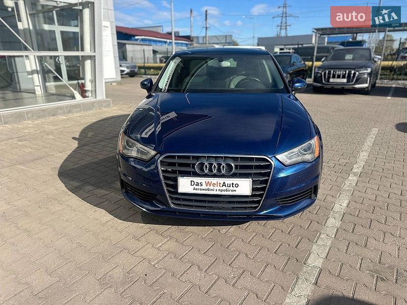 Седан Audi A3 2014 в Черновцах