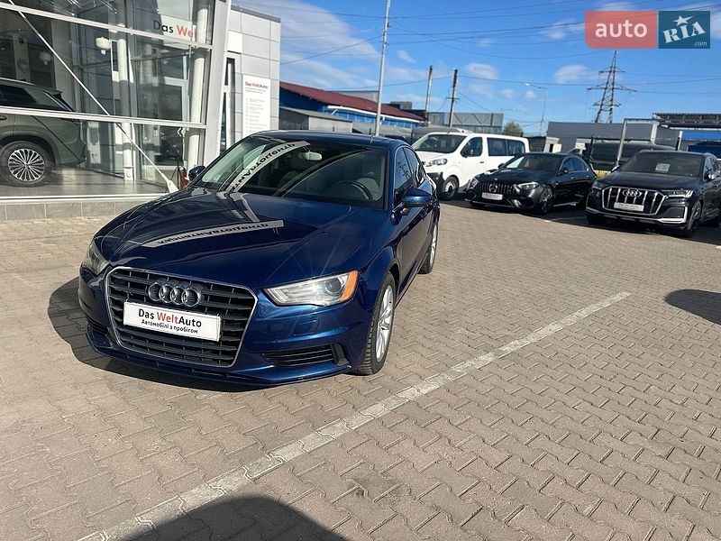 Седан Audi A3 2014 в Черновцах