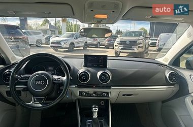 Седан Audi A3 2014 в Черновцах