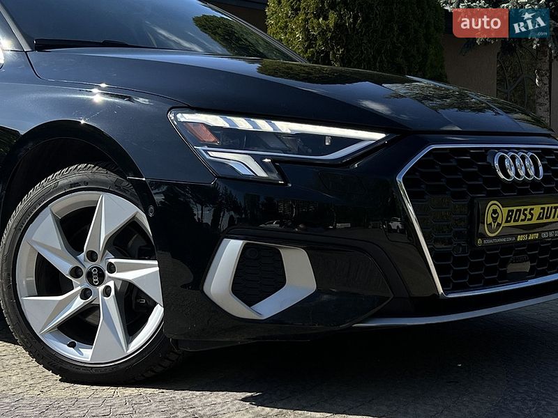 Седан Audi A3 2022 в Львові