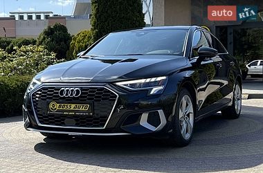 Седан Audi A3 2022 в Львові