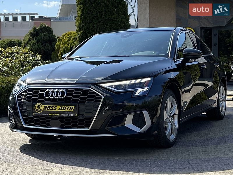 Седан Audi A3 2022 в Львові