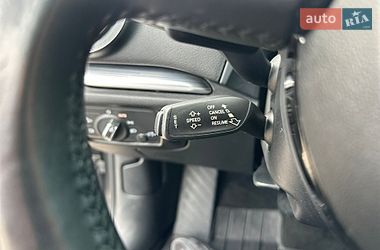 Седан Audi A3 2015 в Ровно