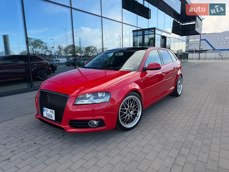 Хэтчбек Audi A3 2012 в Киеве