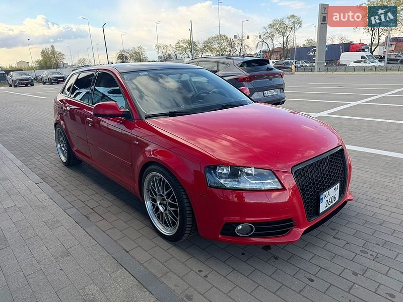 Хэтчбек Audi A3 2012 в Киеве