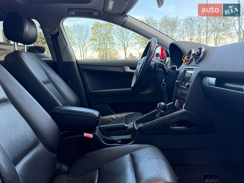 Хэтчбек Audi A3 2012 в Киеве