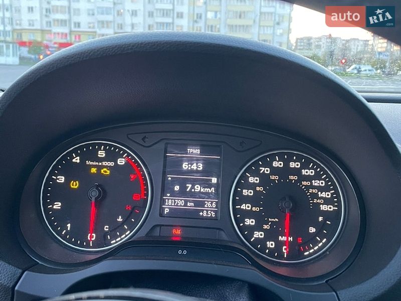 Седан Audi A3 2015 в Івано-Франківську