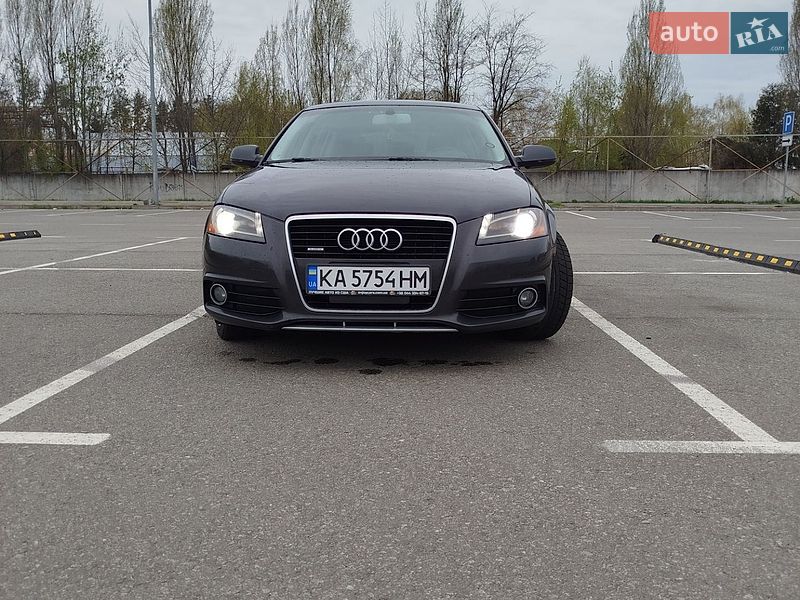 Хэтчбек Audi A3 2011 в Киеве