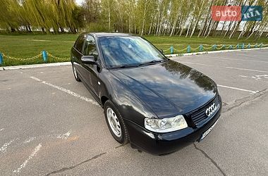 Хетчбек Audi A3 2002 в Ладижині