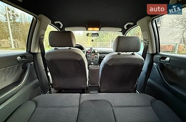 Хетчбек Audi A3 2002 в Ладижині