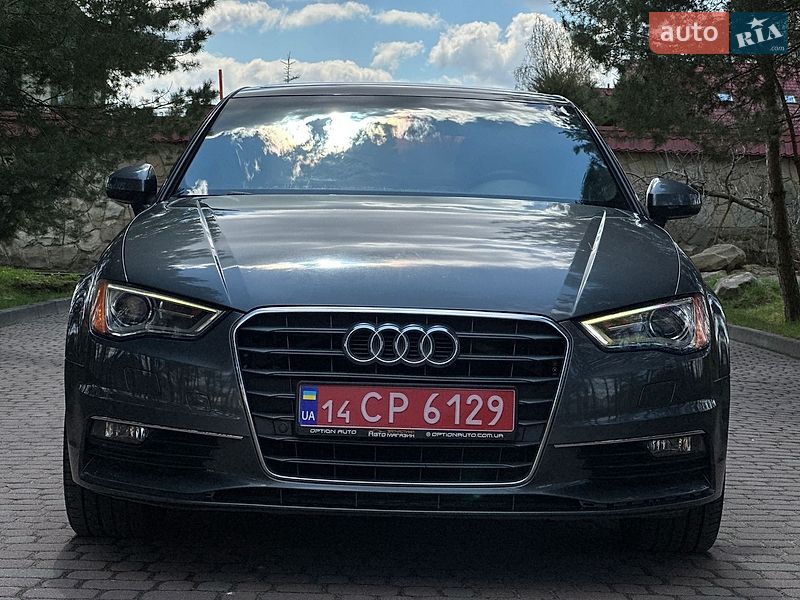 Седан Audi A3 2016 в Львові