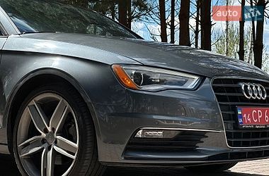 Седан Audi A3 2016 в Львові