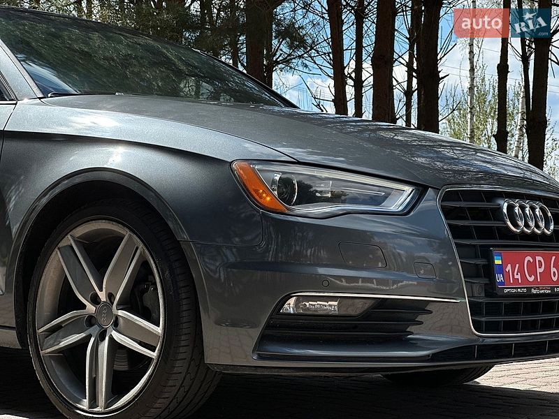 Седан Audi A3 2016 в Львові