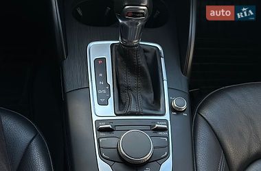 Седан Audi A3 2016 в Львові