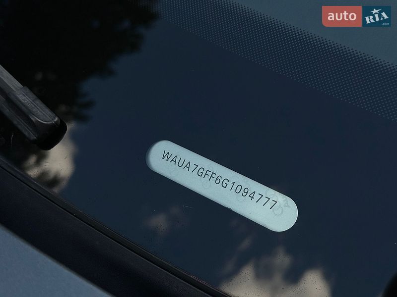 Седан Audi A3 2016 в Львові