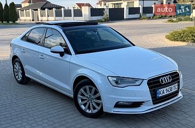 Седан Audi A3 2015 в Одессе