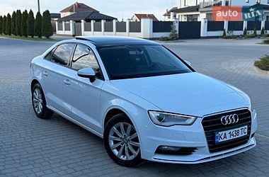 Седан Audi A3 2015 в Одессе