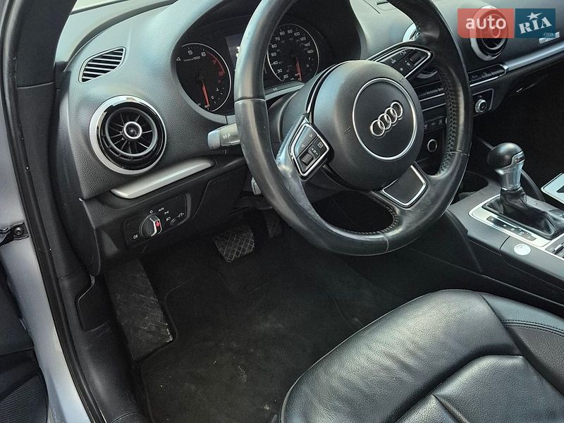 Седан Audi A3 2016 в Івано-Франківську