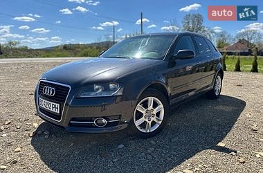 Хэтчбек Audi A3 2011 в Старом Самборе Хэтчбек Audi A3 2011 в Старом Самборе
