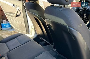 Хетчбек Audi A3 2012 в Чернівцях