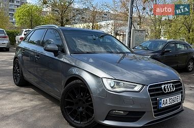 Хэтчбек Audi A3 2016 в Киеве