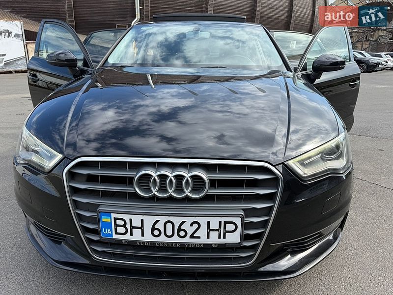 Седан Audi A3 2015 в Одессе