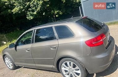 Хетчбек Audi A3 2011 в Луцьку