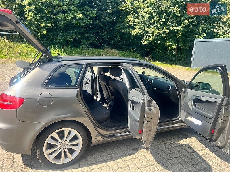 Хетчбек Audi A3 2011 в Луцьку