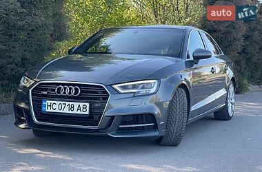 Седан Audi A3 2014 в Львові