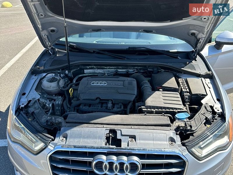 Седан Audi A3 2016 в Киеве