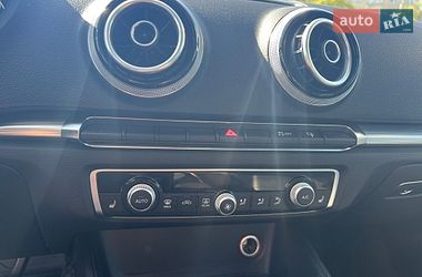 Седан Audi A3 2014 в Рівному