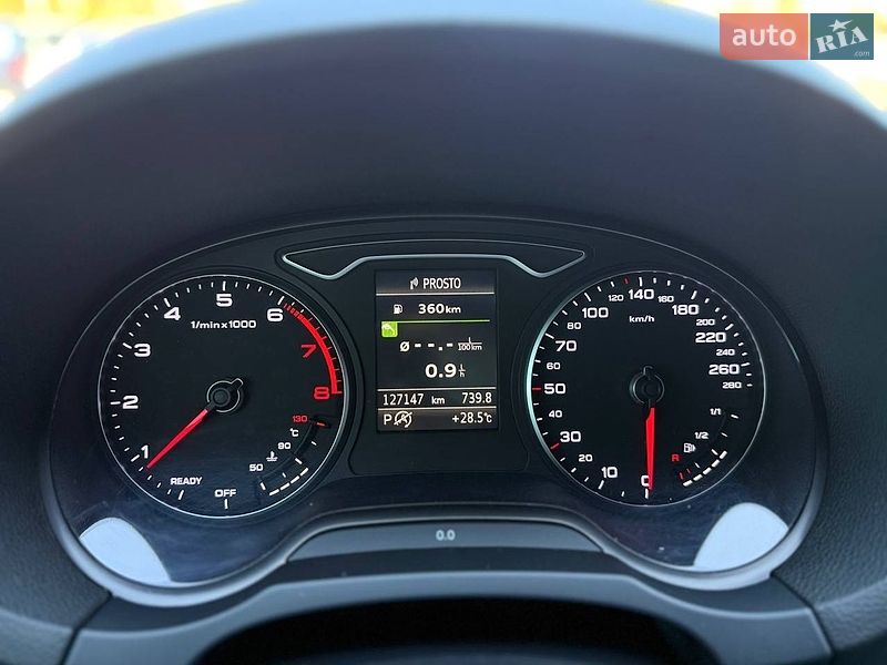 Седан Audi A3 2016 в Киеве