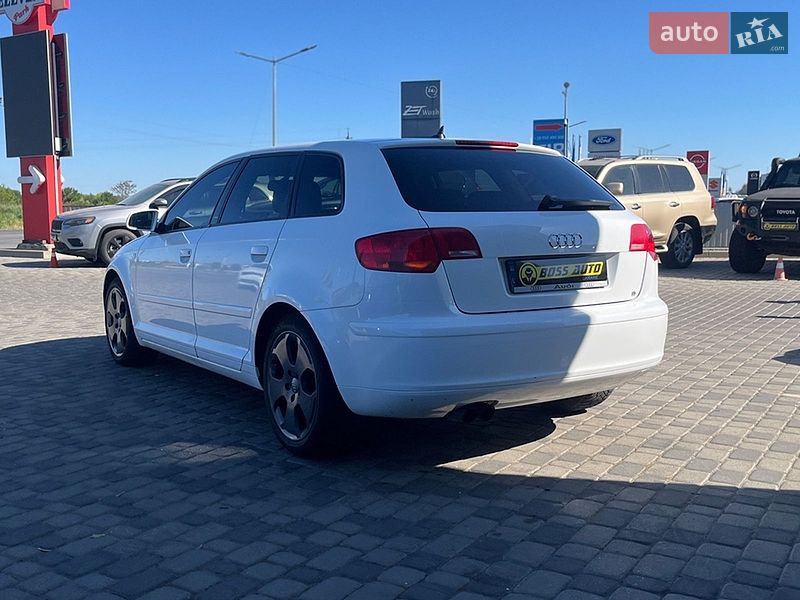 Хетчбек Audi A3 2008 в Мукачевому